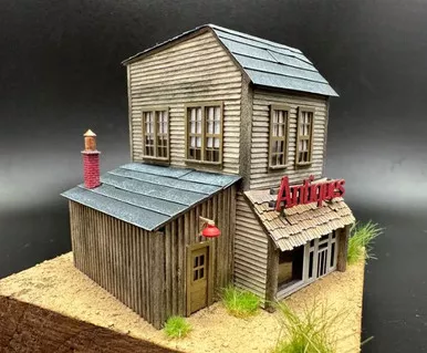 Mudd Creek Models 045N - Pomarenskis Antiques - N Scale Kit