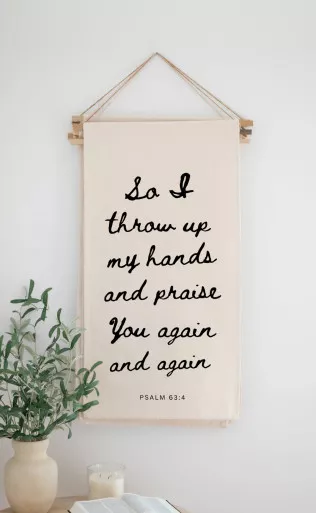 'Throw Up My Hands' Banner