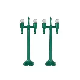 Twin Lampposts - Williams(TM)